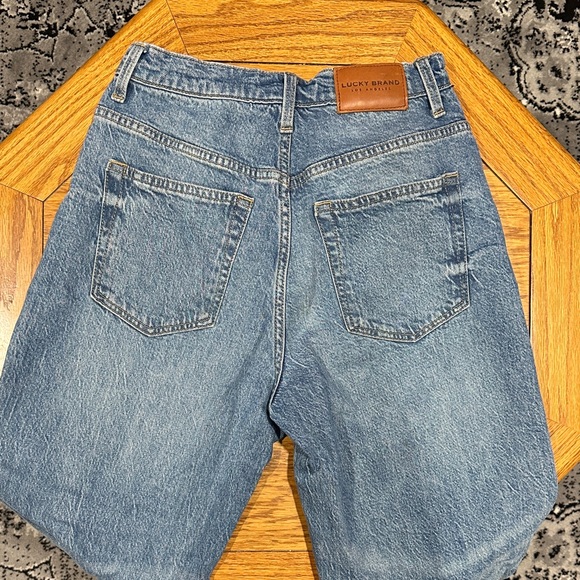 *LUCKY BRAND* Light Wash High Rise 80’s Curve Relaxed Jeans Size 8/29 - Picture 6 of 10